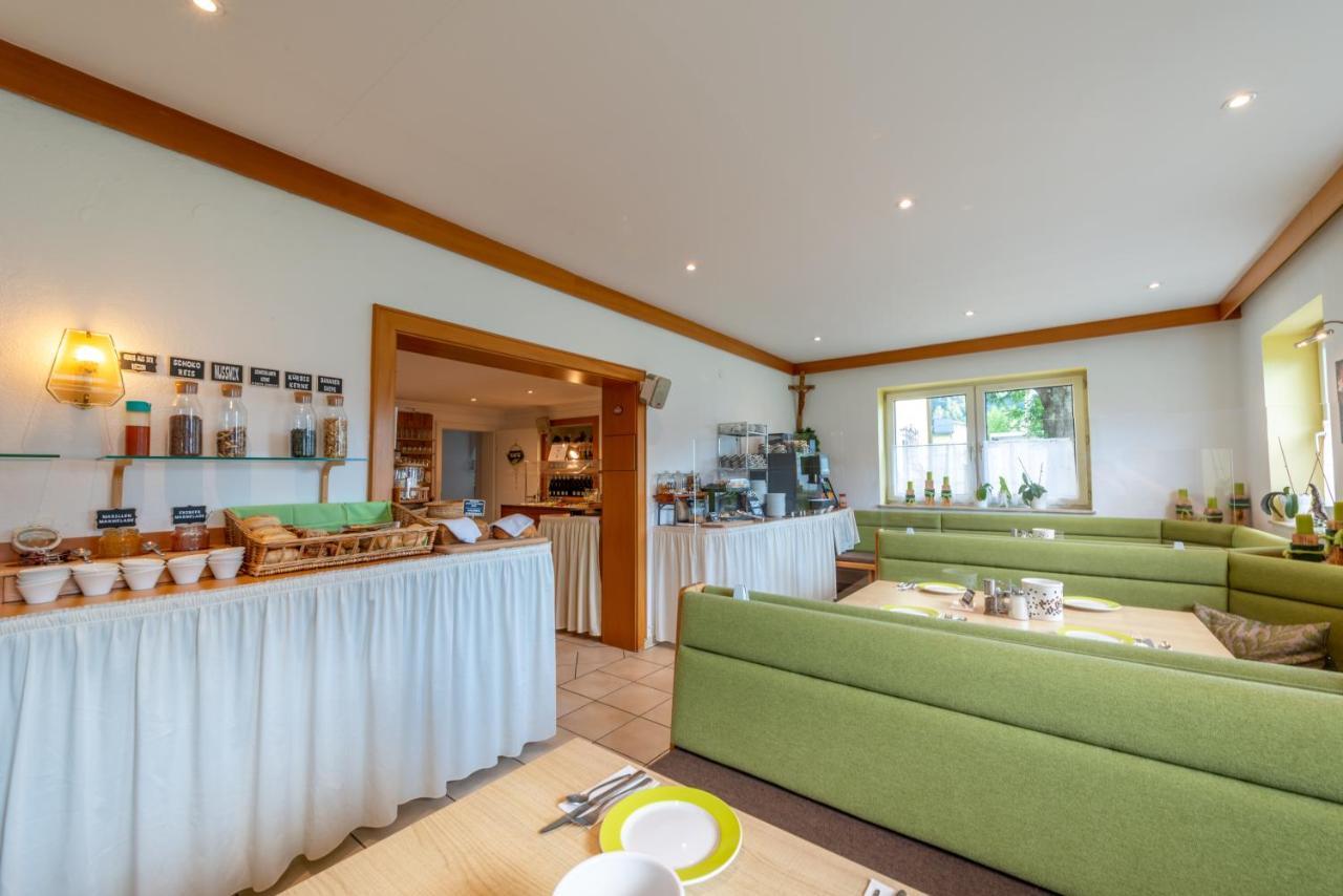 Fruehstueckspension Haus Ahamer Ebensee Εξωτερικό φωτογραφία